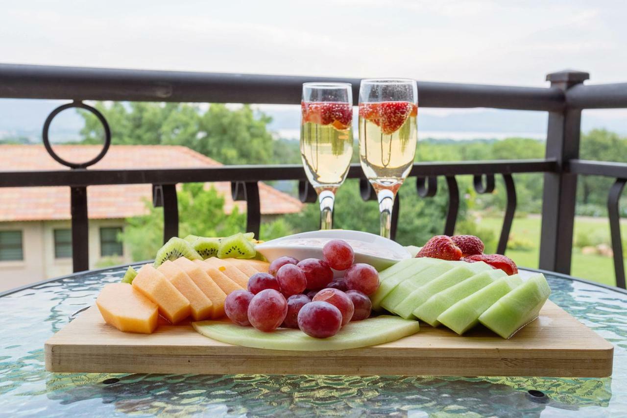 Three Oaks&an Aloe Boutique Hotel Hartbeespoort Extérieur photo