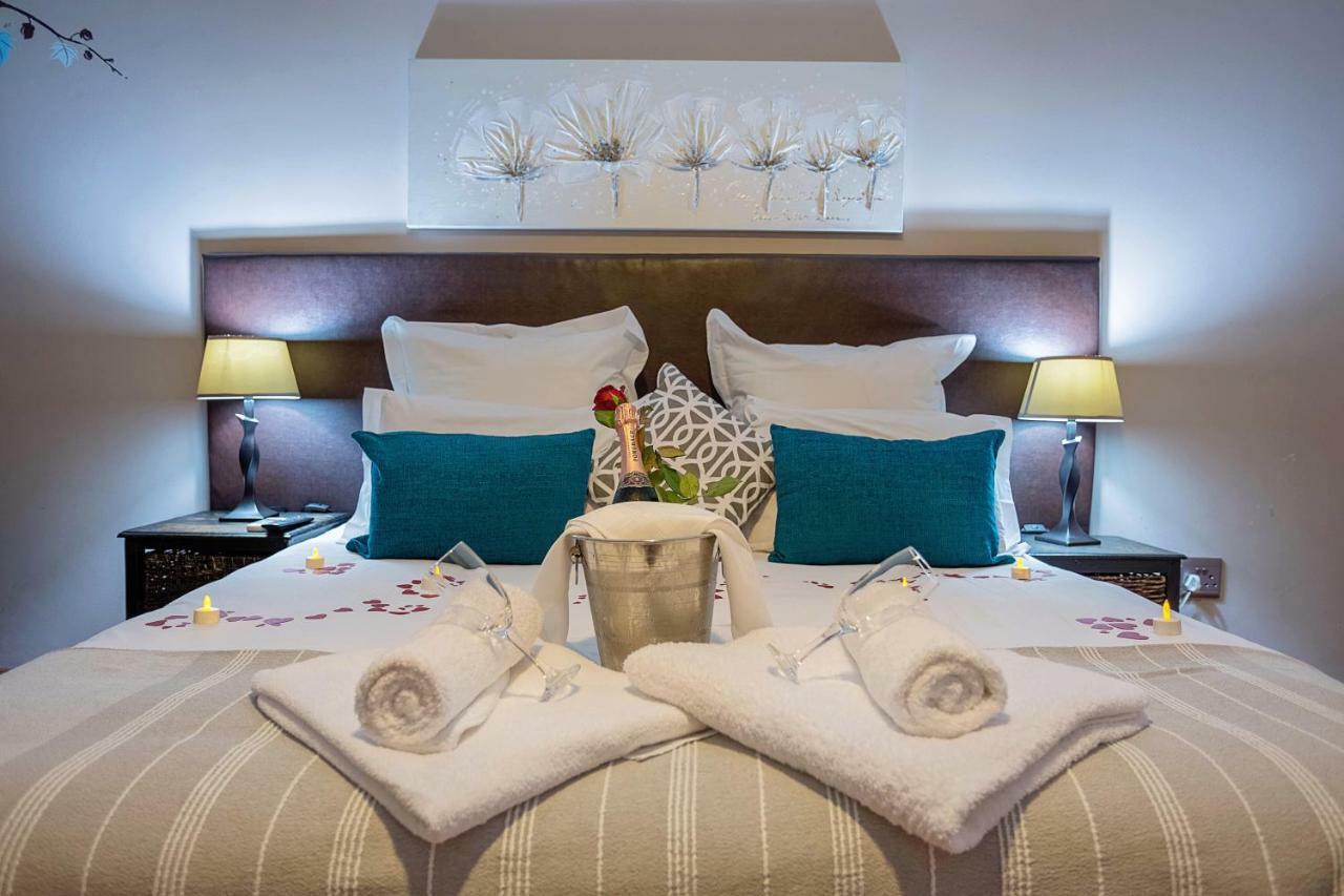 Three Oaks&an Aloe Boutique Hotel Hartbeespoort Extérieur photo