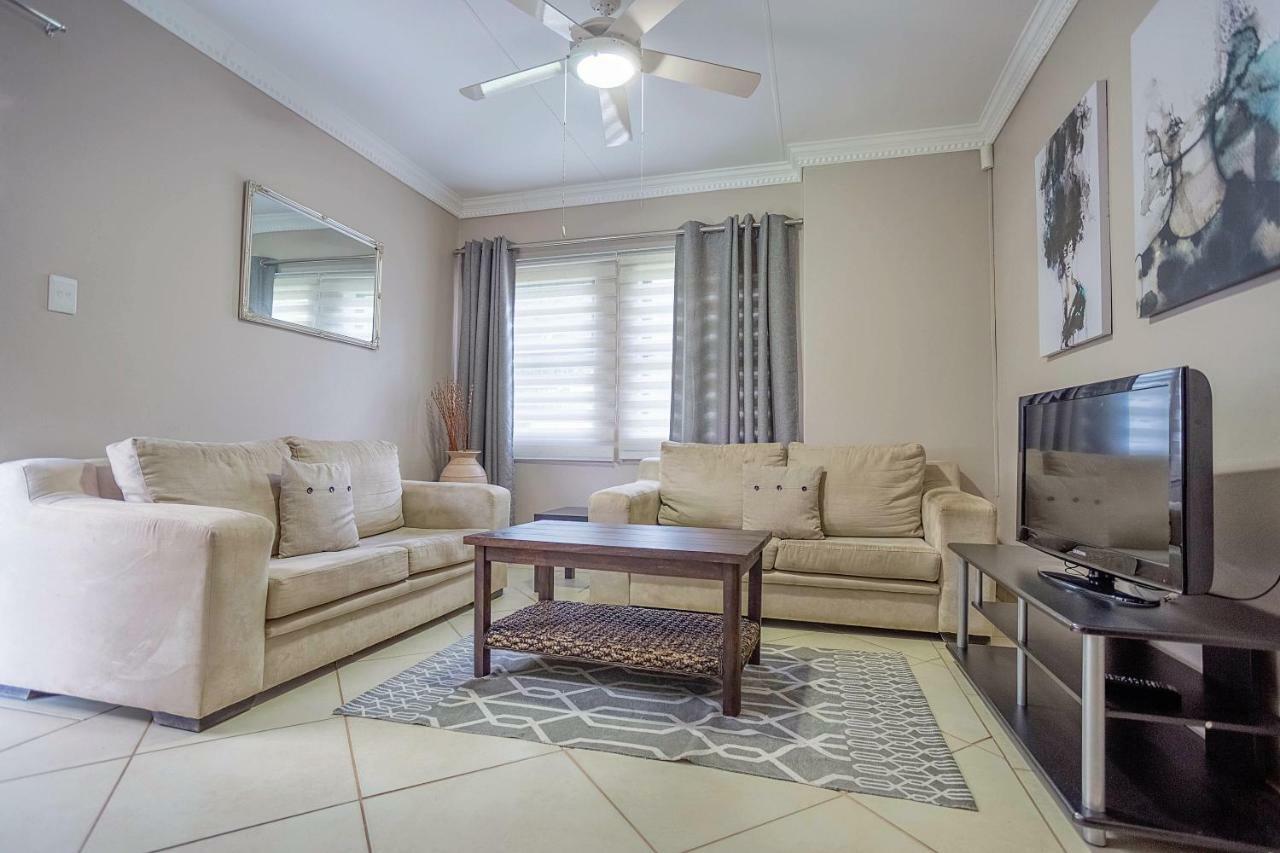 Three Oaks&an Aloe Boutique Hotel Hartbeespoort Extérieur photo